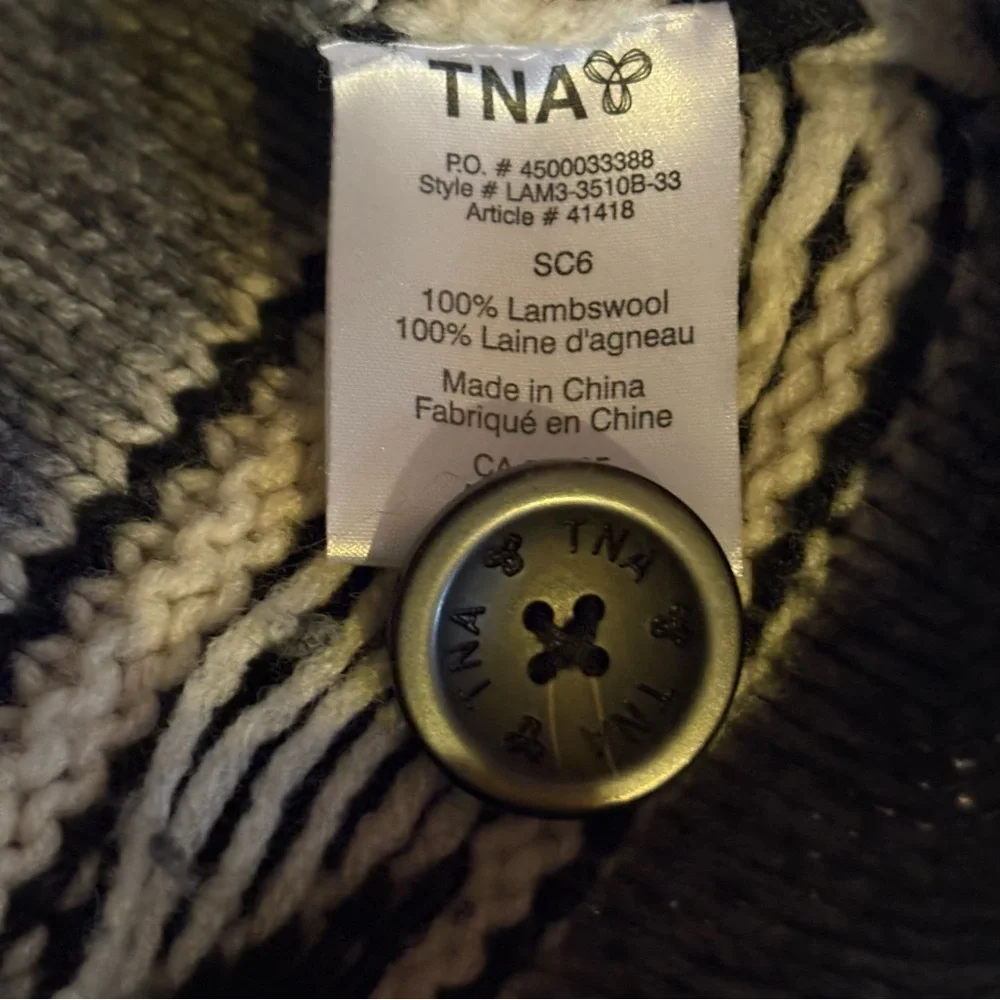 TNA 100% Lambswool Shawl Collar Cardigan Grey Cream Womens Size XS - Picture 9 of 10